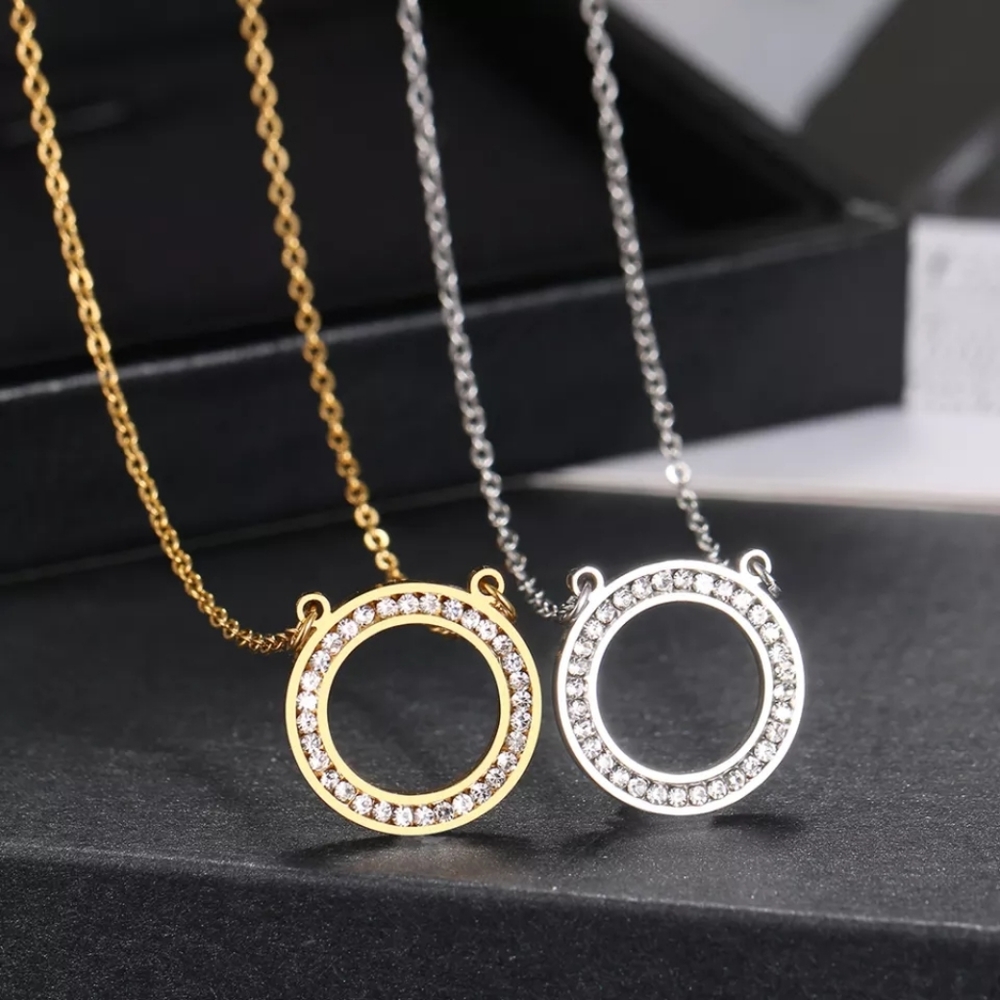 Fashion Hollow Round Pendant Necklace - Picture 7 of 7
